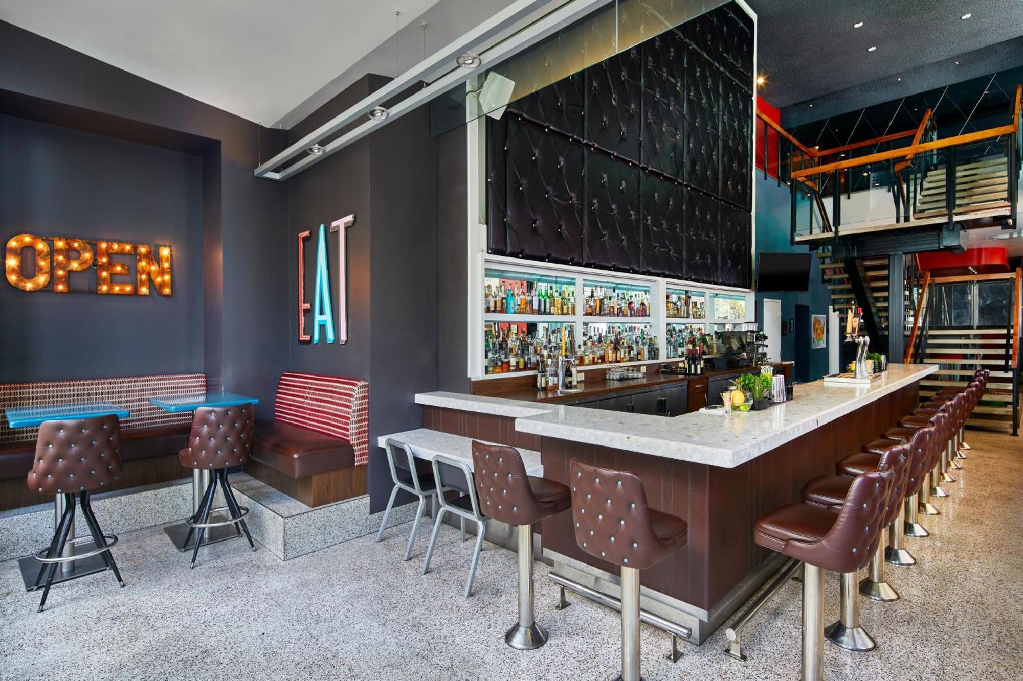 Courtyard By Marriott Portland City Center Экстерьер фото