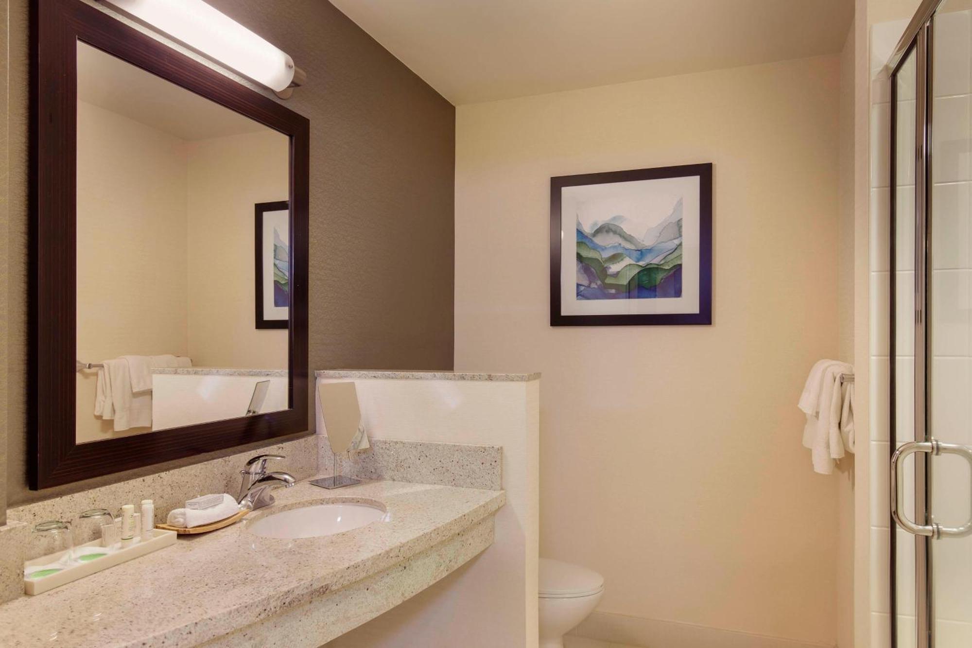 Courtyard By Marriott Portland City Center Экстерьер фото