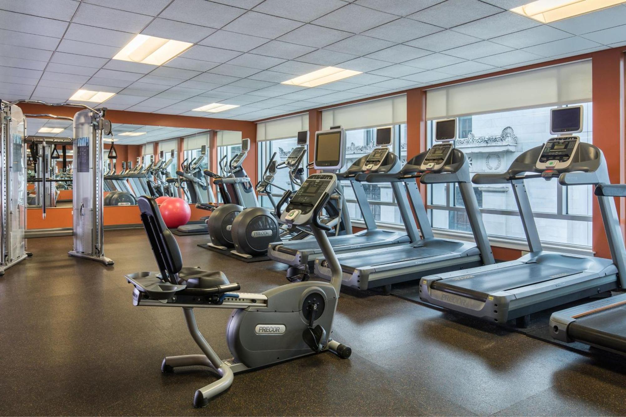 Courtyard By Marriott Portland City Center Экстерьер фото