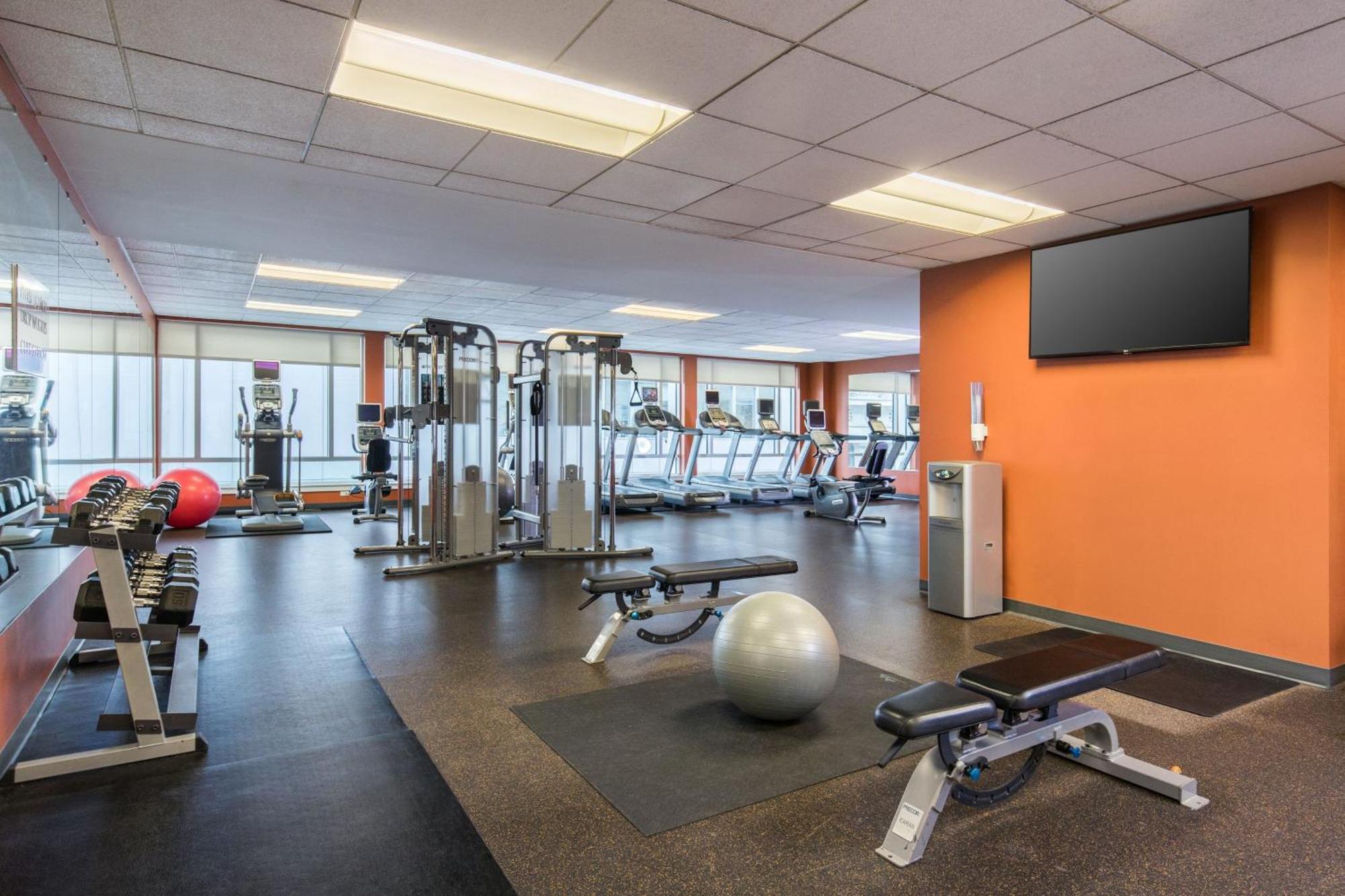 Courtyard By Marriott Portland City Center Экстерьер фото