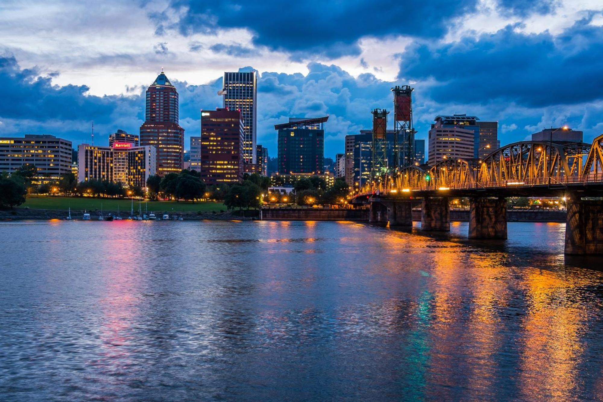 Courtyard By Marriott Portland City Center Экстерьер фото